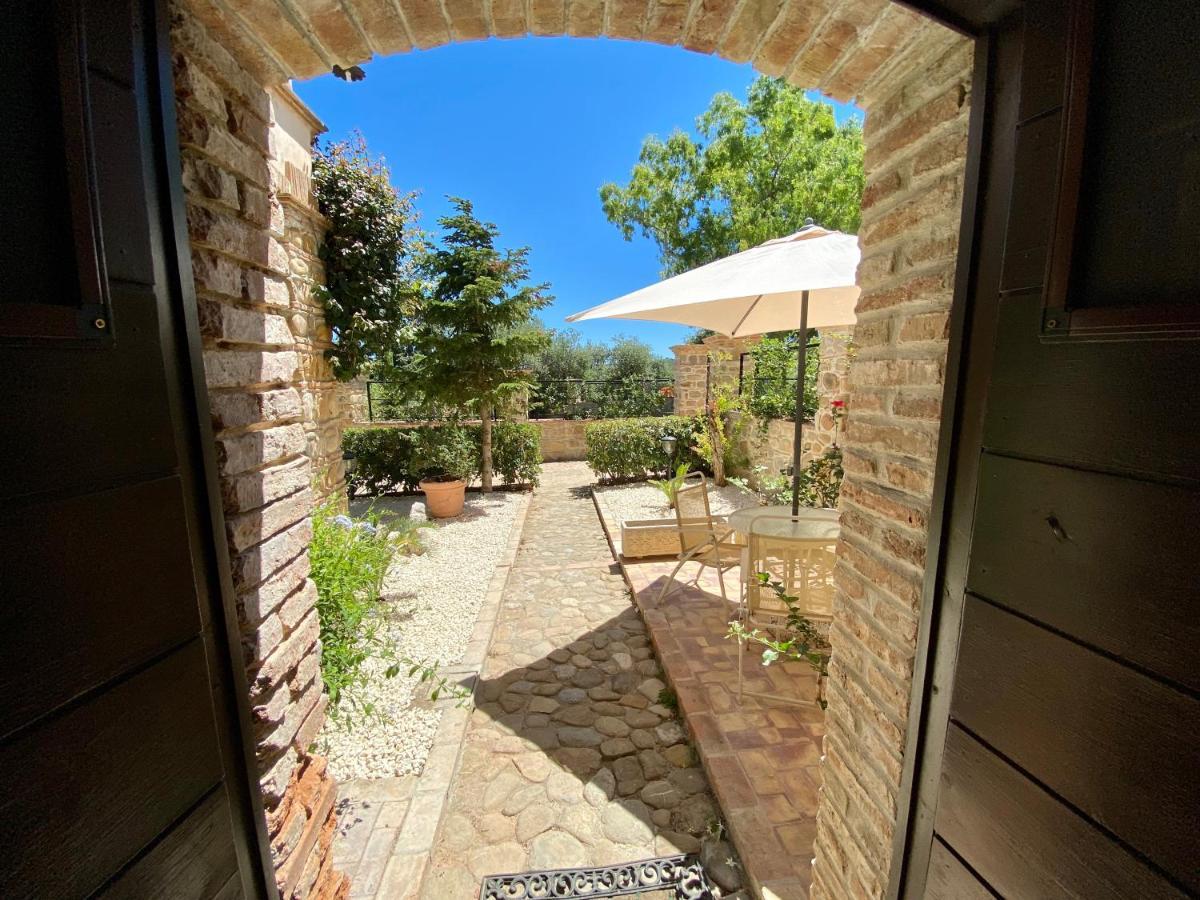Le Colline Del Gelso-Masseria Mazzei Rossano Exterior foto