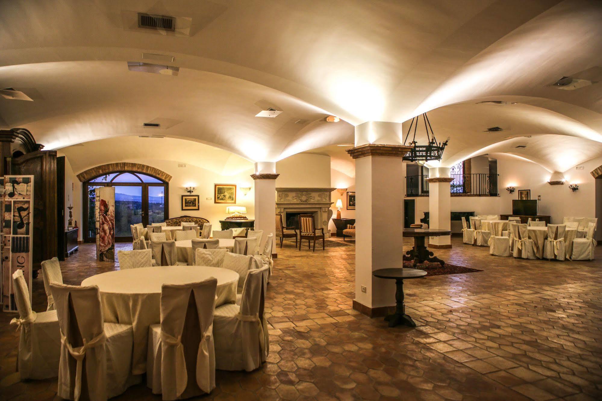 Le Colline Del Gelso-Masseria Mazzei Rossano Exterior foto